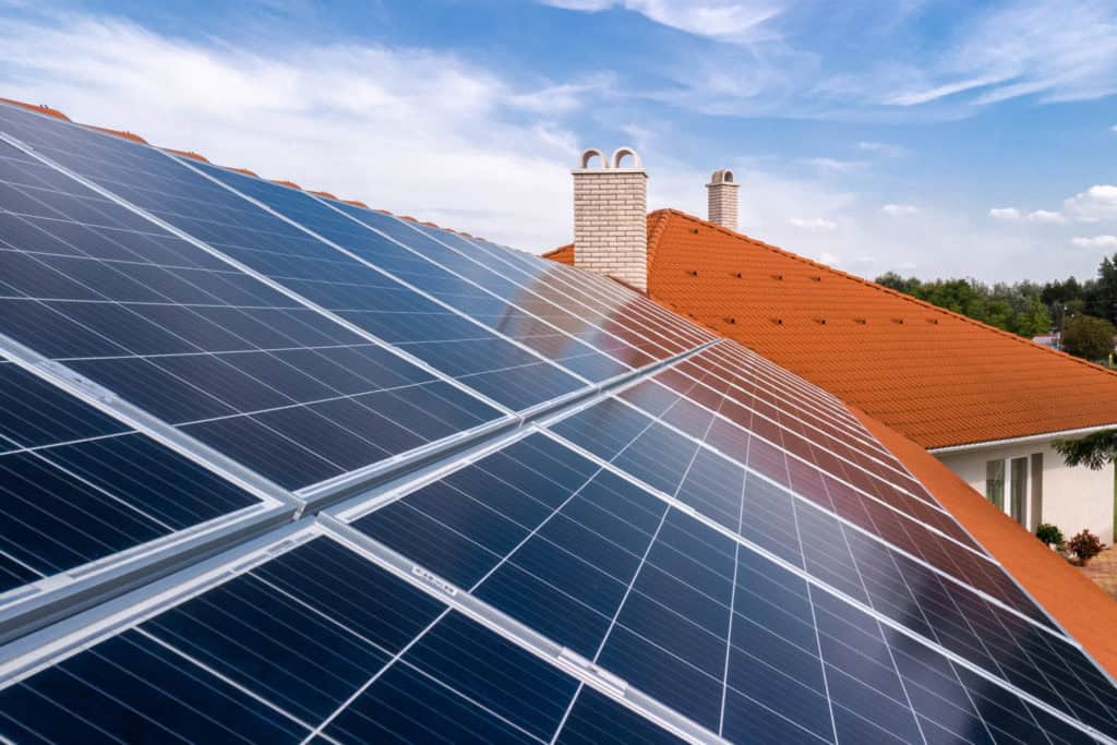 Can you power a refrigerator with a solar panel
